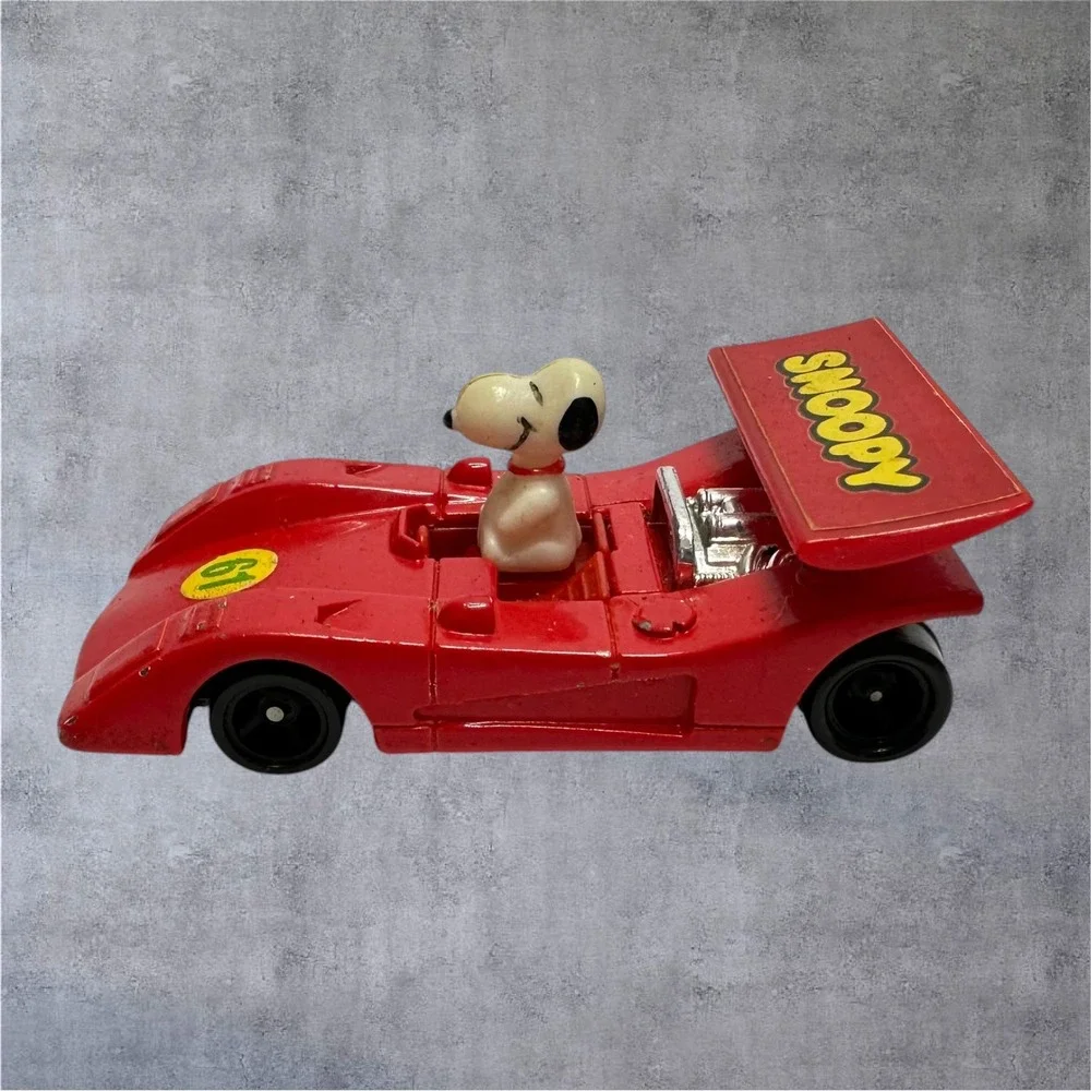 Aviva Snoopy‎ Race Car Red Vintage Diecast Peanuts No 61 Toy Hong Kong